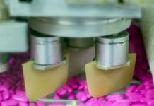 Många varningar till fabriker i Kina och Indien