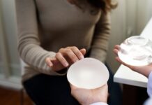 Bröstimplantat kan orsaka cancer Läkemedelsvärlden