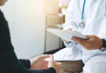 Cannabisklinik anmälde läkares förskrivning till IVO Läkemedelsvärlden