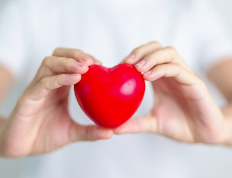 Studie: Fler barn överlever väntan på nytt hjärta